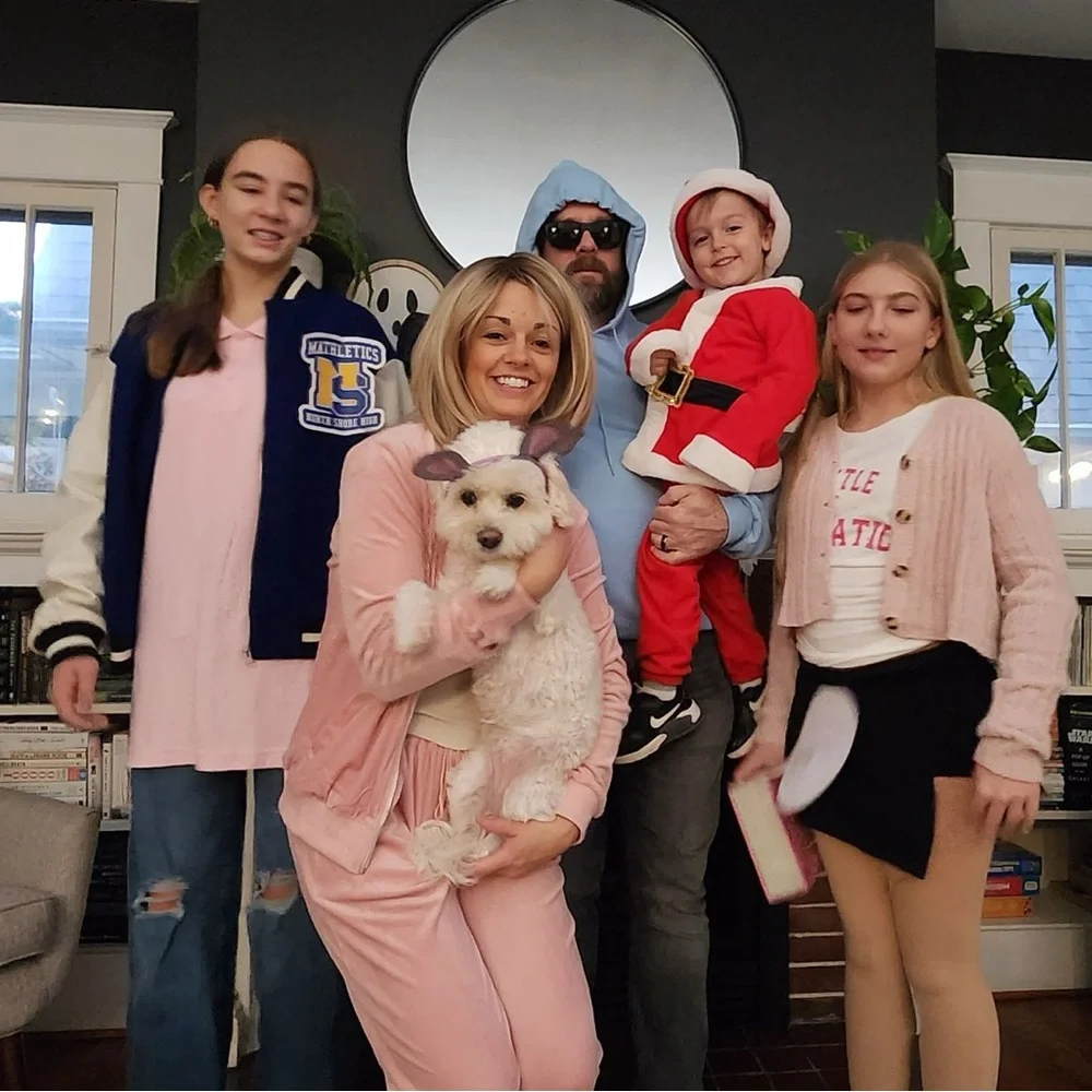 Mrs George Mean Girls Mom Halloween Costume - Picture 2 of 12